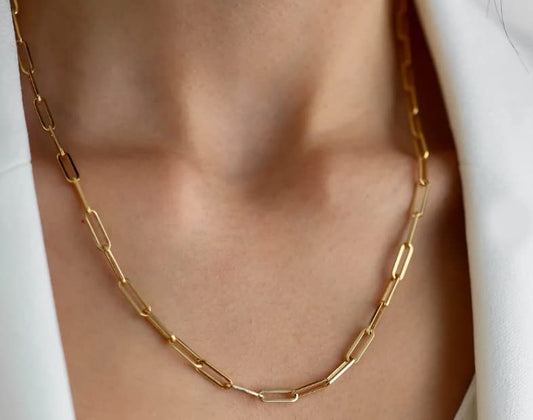 Find guld-papirclips halskæder og armbånd i vores smykkebutik