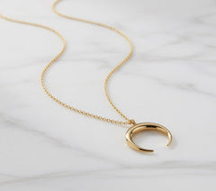 14K Gold Crescent Moon Pendant Necklace, 18" - JewelryAffairs