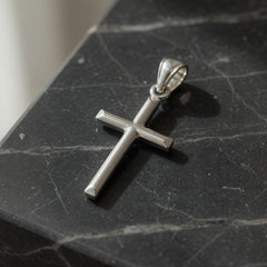 14k White Gold Shiny Round Tube Cross Pendant