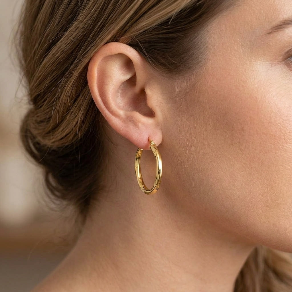14K Yellow Gold Round Tube Italian Twist Hoop Earrings, Diameter 20mm