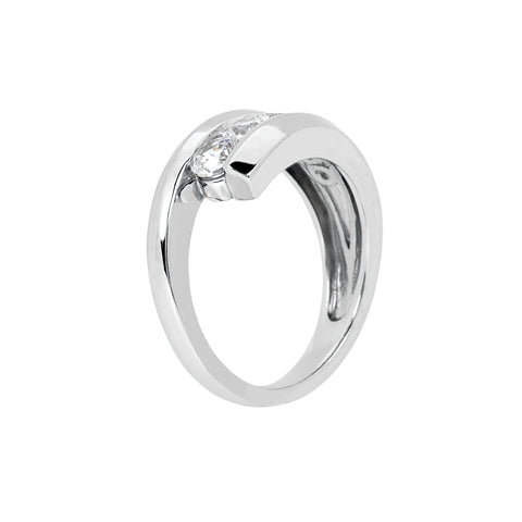 14K Gold Bezel Set Diamond Journey Ring (0.31 ctw)