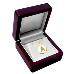 Colgante de disco de oro amarillo de 14 quilates con inicial de diamante "A" (0,13 quilates), joyería fina de diseño para hombres y mujeres