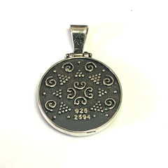 Pendentif rond de style byzantin en argent sterling oxydé, bijoux de créateurs fins pour hommes et femmes