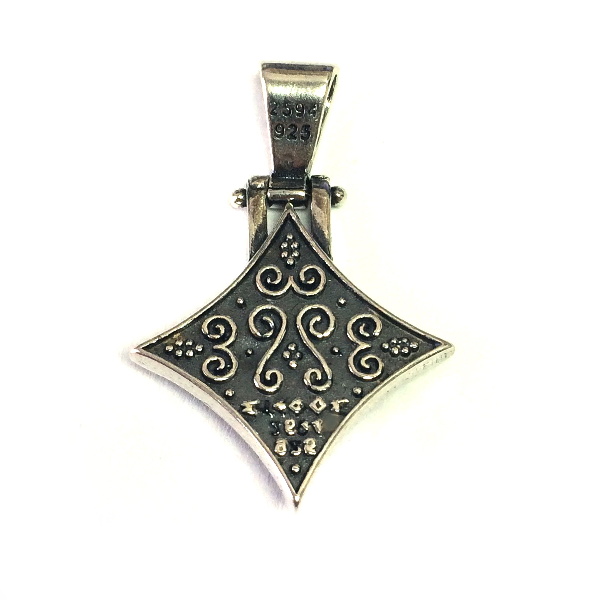 Oxiderat sterling silver bysantinsk stil Rhombus hänge fina designersmycken för män och kvinnor