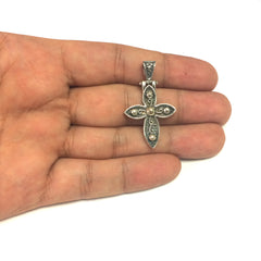 Ciondolo croce in stile bizantino in argento sterling ossidato, gioielli di design per uomini e donne